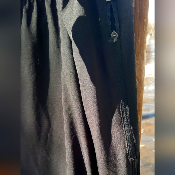 Russell Athletic Activewear Shirt & Pant Set - Picture 10 of 12